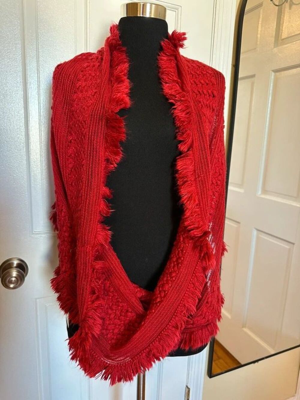 Big Buddha Red Chunky Knit Infinity Scarf Fringe Cowl Loop textured